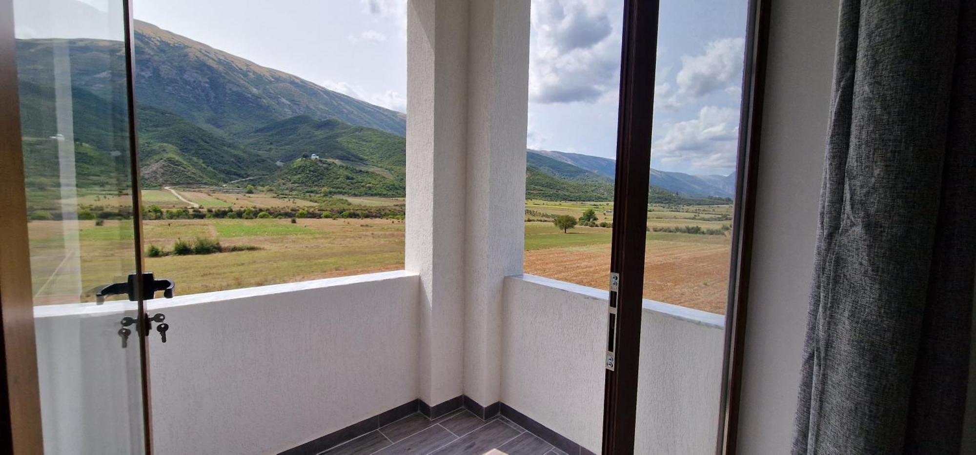 Kutal Park Inn Hotel Përmet Екстериор снимка